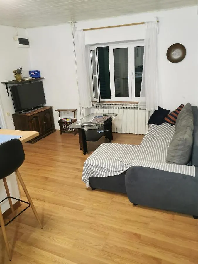 Apartment Studio I Apartman Ema Rijeka