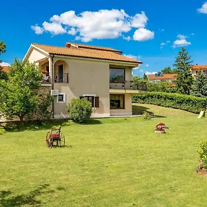 Apartament Sweet, Marinici (Primorsko-Goranska)